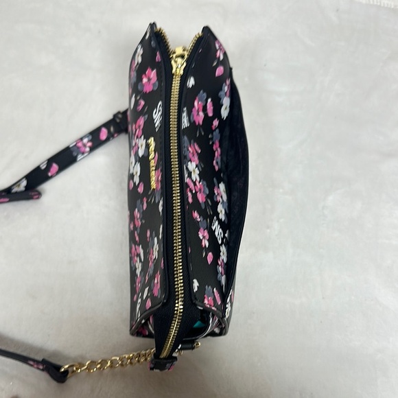 Steve Madden Black and Pink Floral Crossbody Bag - Picture 4 of 11
